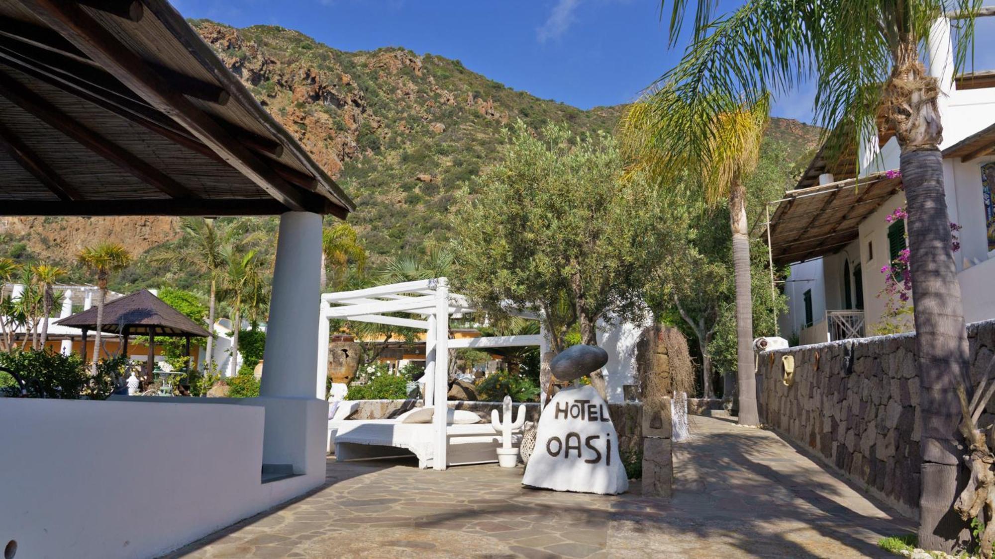 Hotel Oasi Panarea Exterior foto