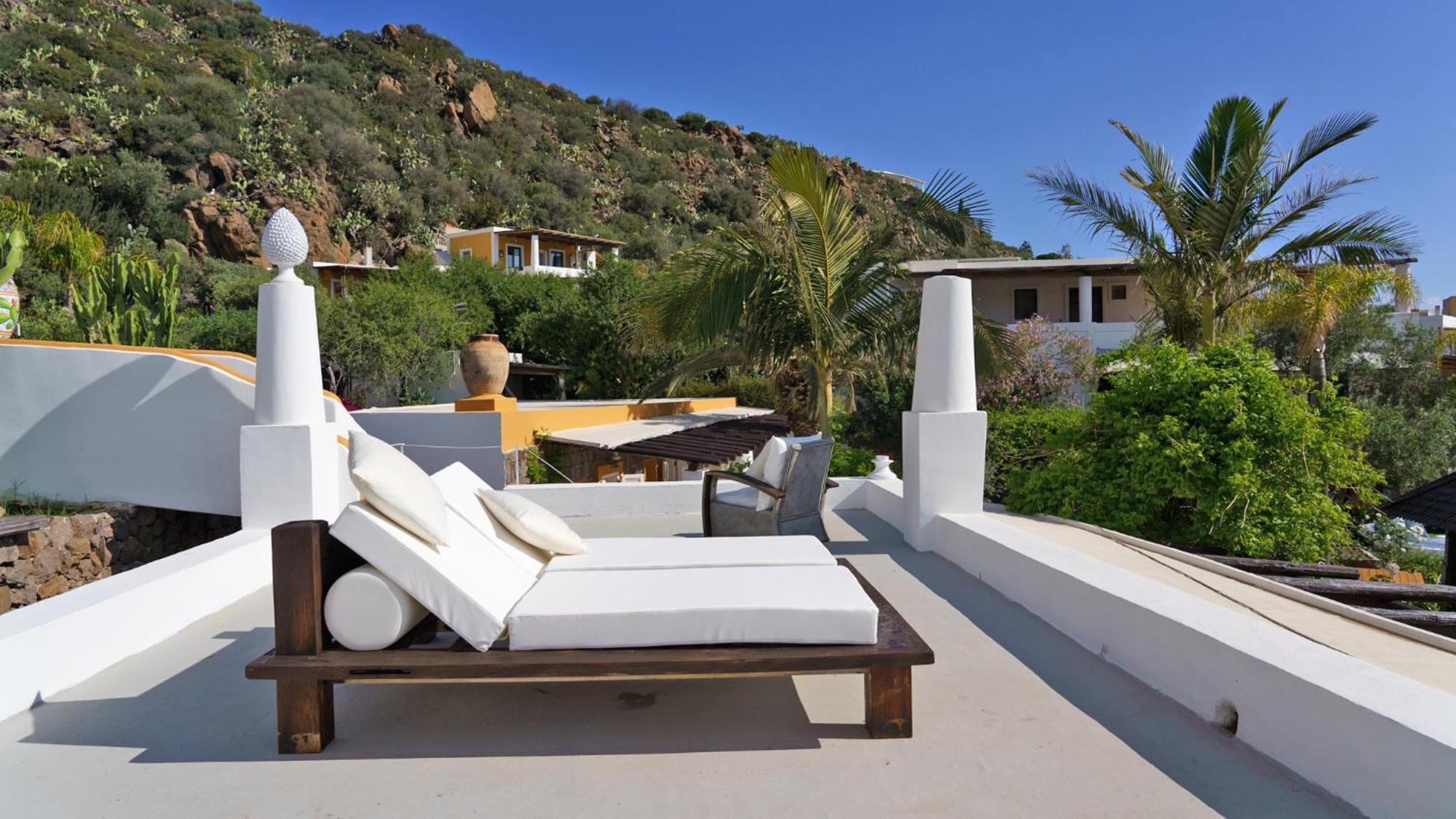 Hotel Oasi Panarea Exterior foto