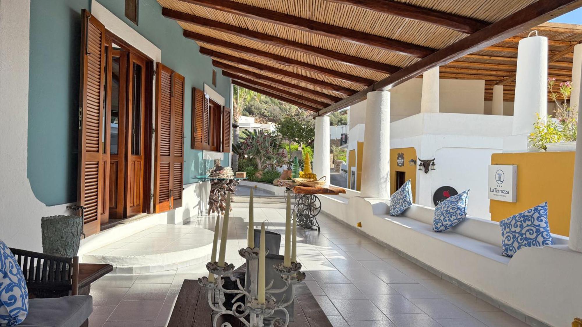 Hotel Oasi Panarea Exterior foto