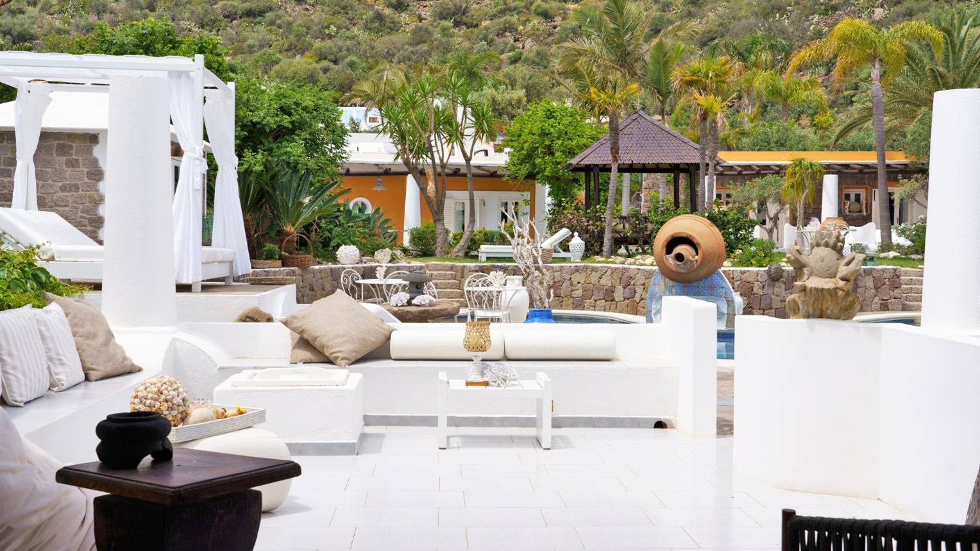Hotel Oasi Panarea Exterior foto